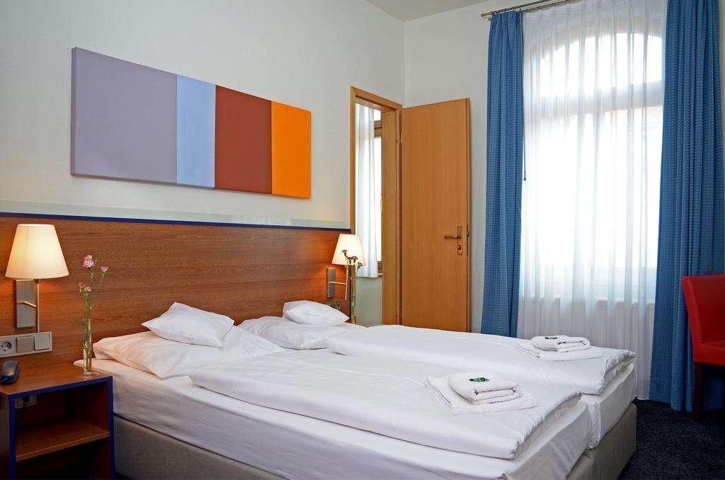 Hotel & Apartments Fuerstenhof Am Bauhaus Weimar  Eksteriør bilde